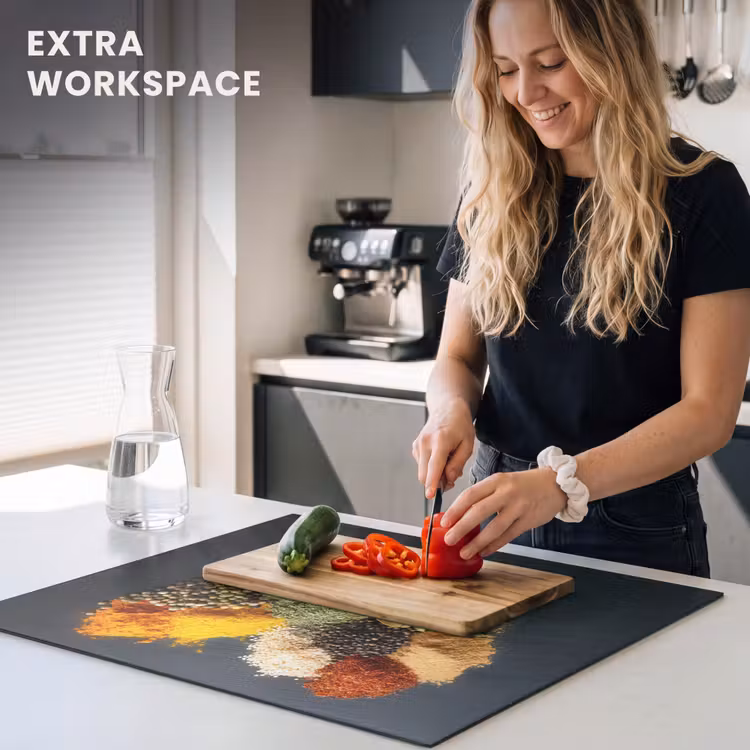 Induction hob protector - Spices - Mix - Heart Shape - Black — 7