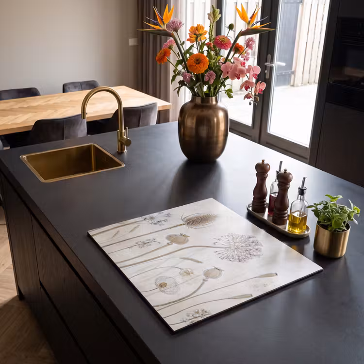 Induction hob protector - Botanical Elegance in Sepia — 2