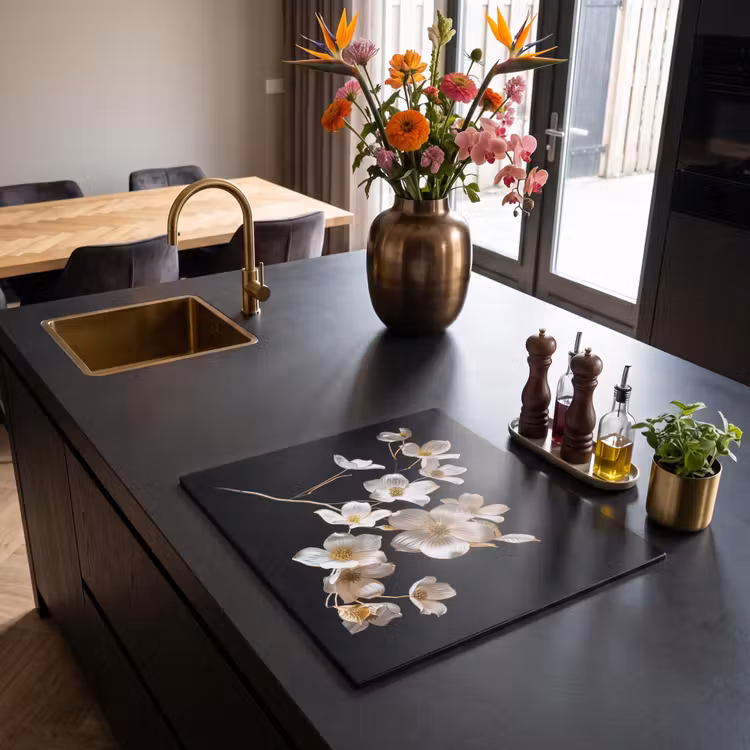 Induction hob protector - Elegance in Ivory and Gold — 2