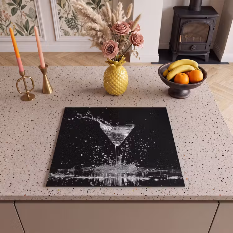 Induction hob protector - Monochrome Splashing Martini — 3