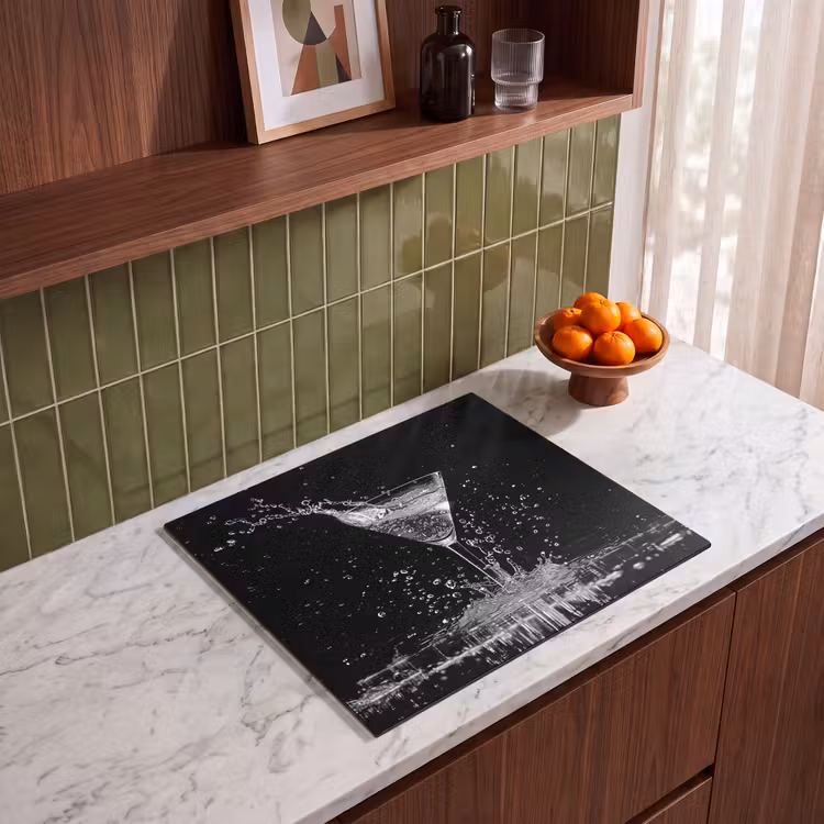 Induction hob protector - Monochrome Splashing Martini — 4