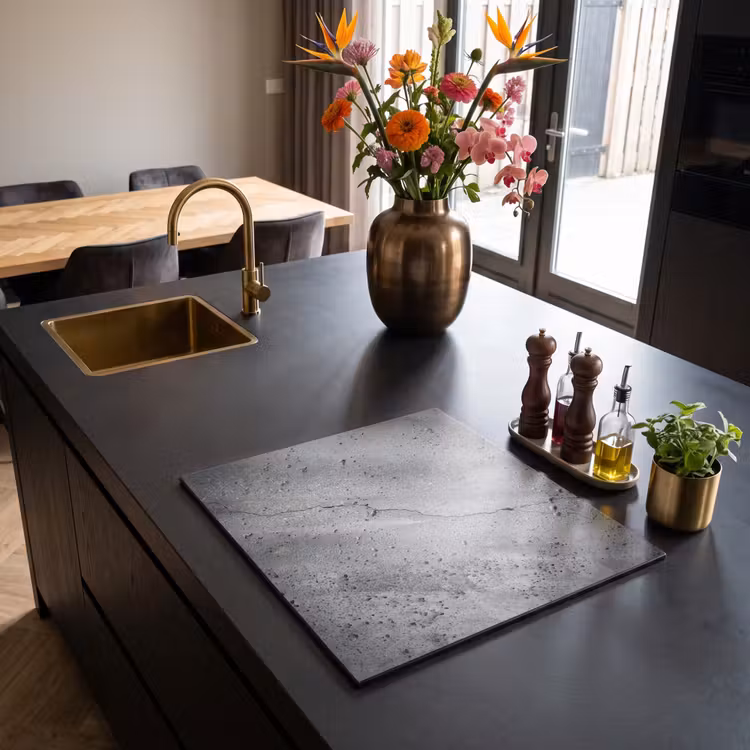 Induction hob protector - Cracked History — 2