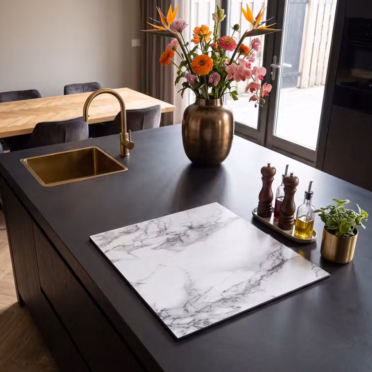 Induction hob protector - Whispers of Marble Branches — 2
