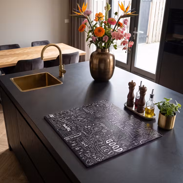 Induction hob protector - Black and White — 2