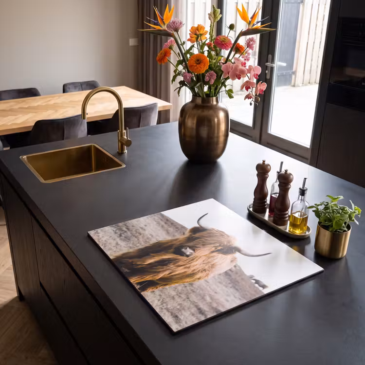 Induction hob protector - Guardian of the Highlands — 2