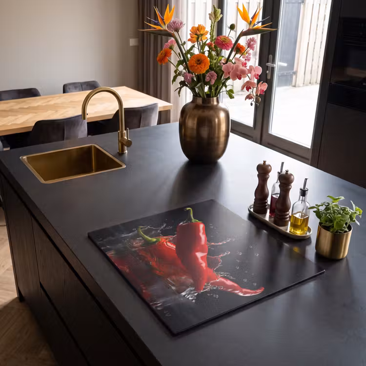 Induction hob protector - Pepper - Red - Black - Water - Vegetable — 2
