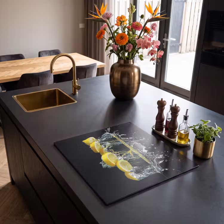 Induction hob protector - Lemons in the Aquatic Theater — 2