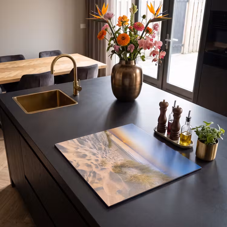 Induction hob protector - Soft Sunrise over Dune Landscape — 2