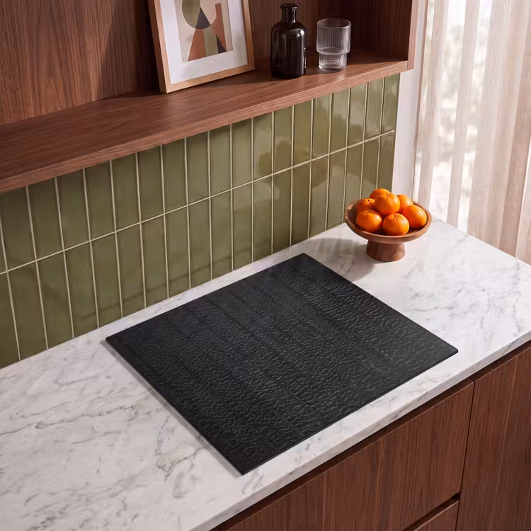 Induction hob protector - Weathered Black Wood — 4