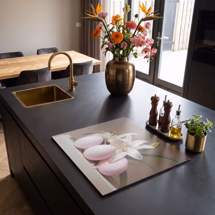 Induction hob cover - Lilies - Eggs - Easter — 2