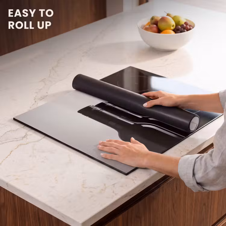 Induction hob protector - Wine Bottles - Black - Minimalist — 6