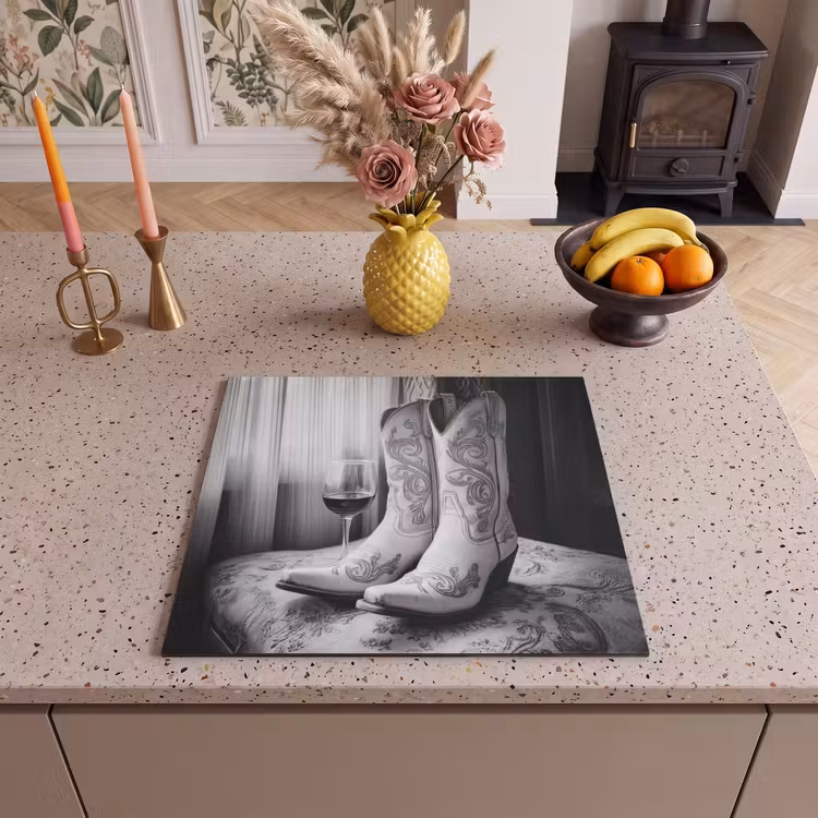 Induction hob protector - Wine - Cowboy Boots - Window Light - White — 3