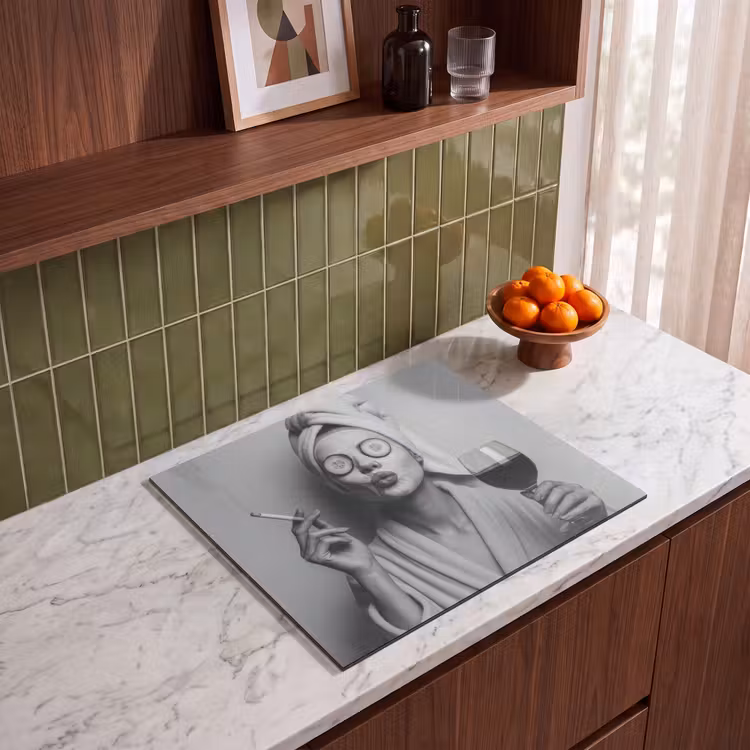 Induction hob protector - Woman - Mask - Wine - Cigarette — 4