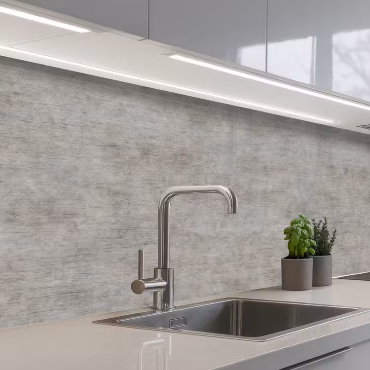 Kitchen splashback - Concrete - Old - Gray - Patterns — 2