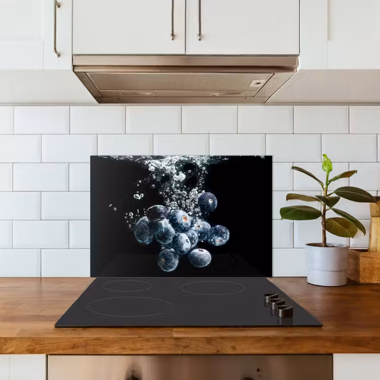 Kitchen splashback for hob - Blueberry Dive — 3