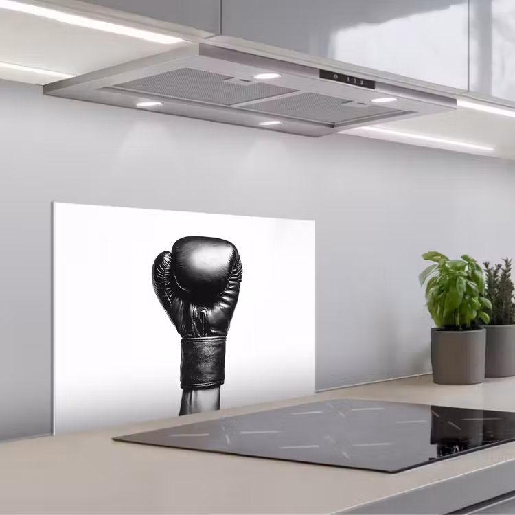 Kitchen splashback for hob - Boxing glove - Black - Hand — 1