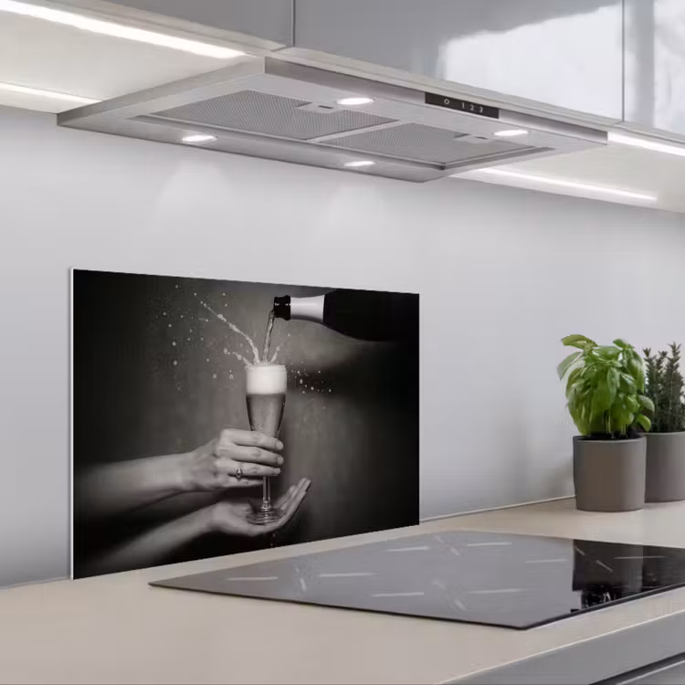 Kitchen splashback for hob - Champagne bottle - Glass - Minimalist - Splatters — 1