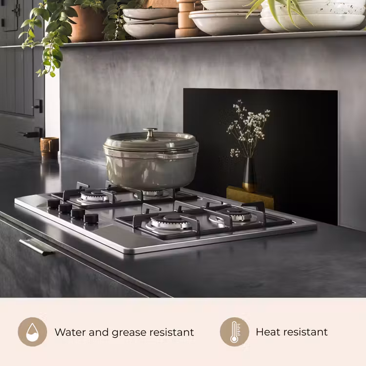 Kitchen splashback for hob - Flower bulbs - White - Vase - Minimalist — 2