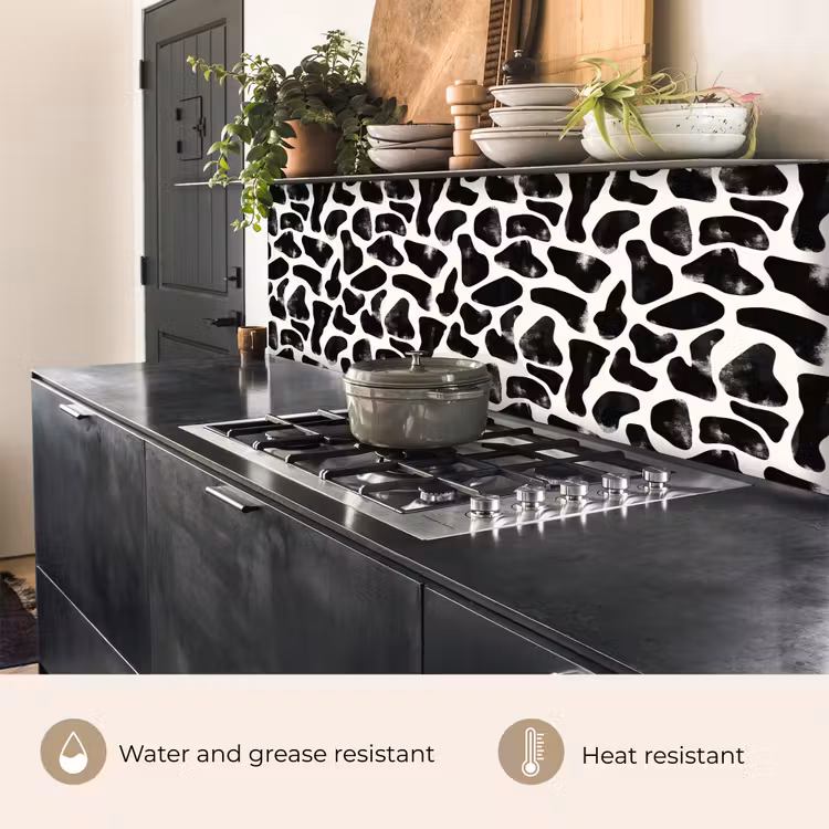 Kitchen splashback - Animal pattern - Spots - Black - White — 5