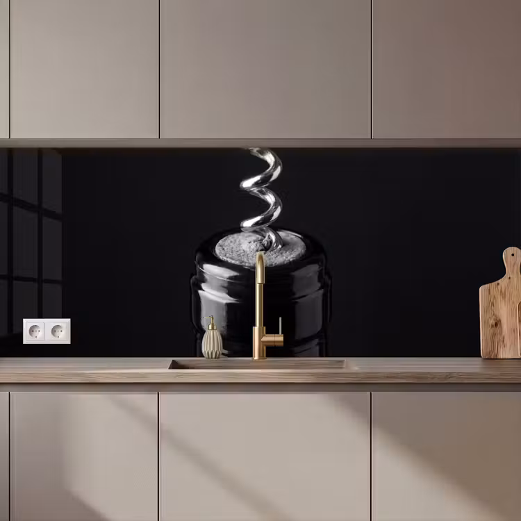 Kitchen splashback - Corkscrew - Wine - Black - White — 1