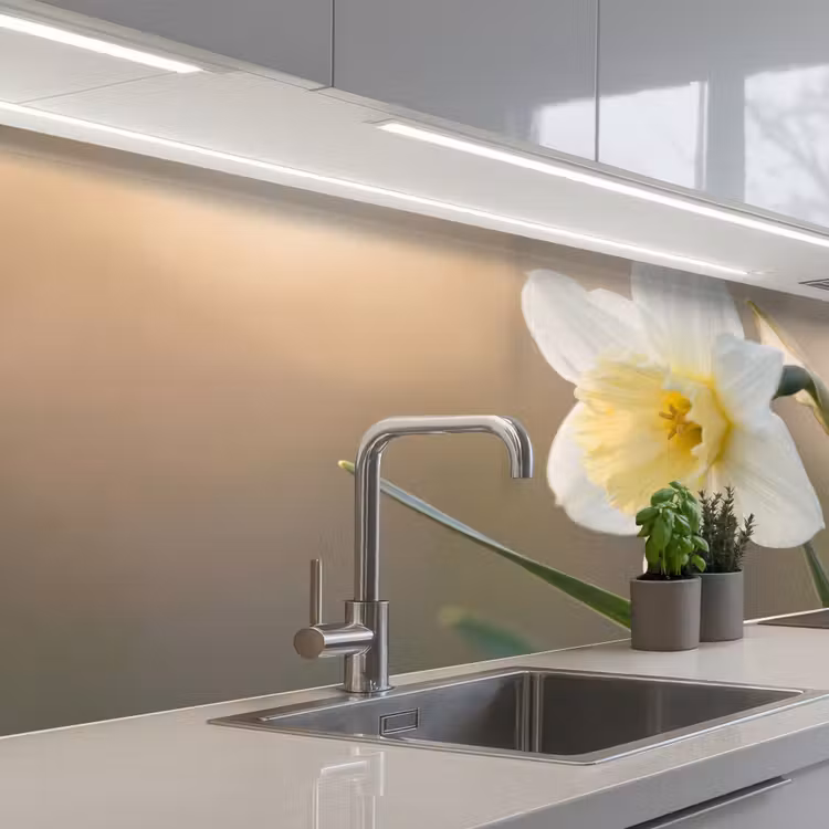 Kitchen splashback - Daffodil - Flower - Minimalist — 2