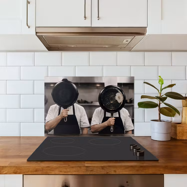 Kitchen splashback for hob - Cooks - Frying pans - Kitchen — 3