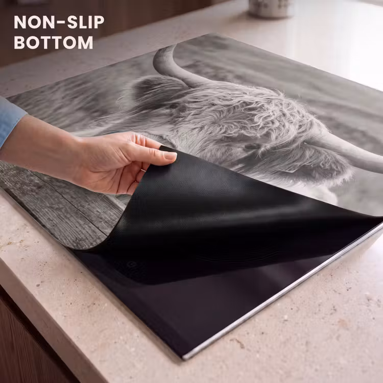 Induction hob cover - Scottish Highlander - Black - White - Wood — 5