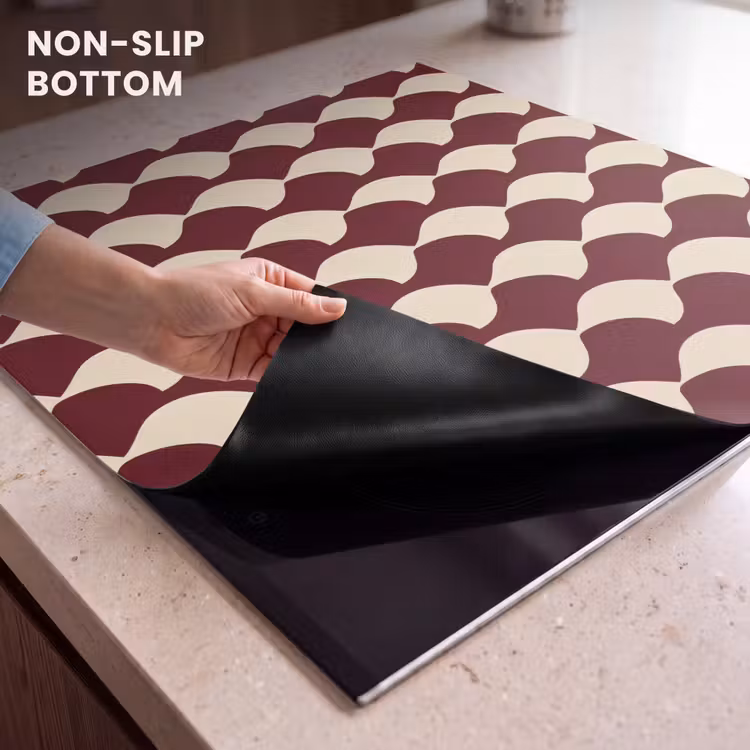 Induction hob protector - Red - Tile pattern - Cream — 5