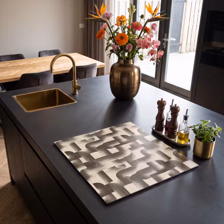 Induction hob protector - Abstract - Retro - Black — 2