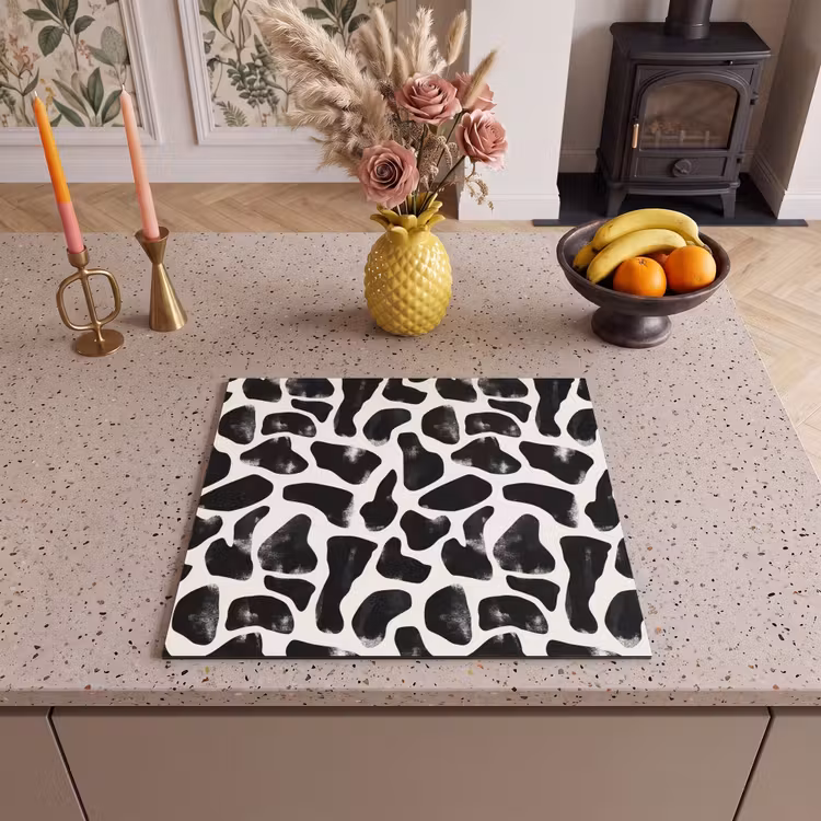 Induction hob protector - Animal pattern - Spots - Black - White — 3