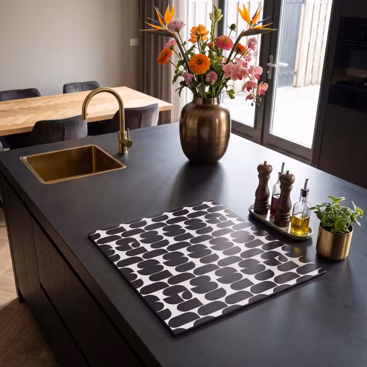 Induction hob protector - Modern - Patterned - Black — 2