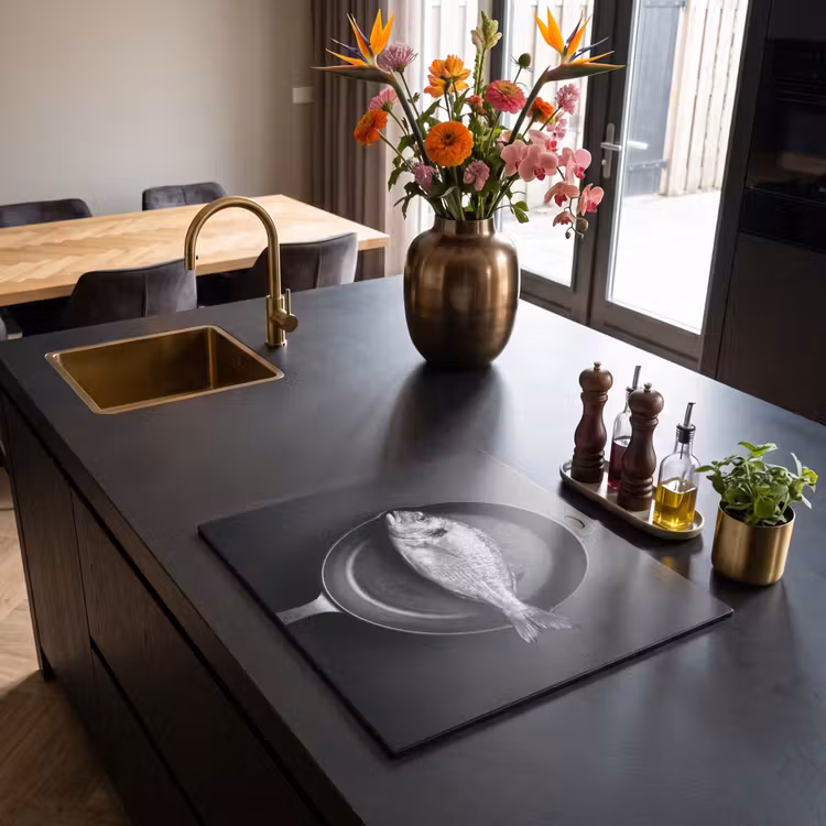 Induction hob protector - Pan - Fish - Black - White — 2