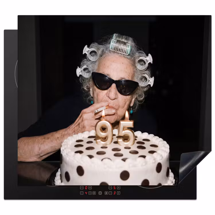 Induction hob protector - Birthday - Curly pin - Grandma — 1