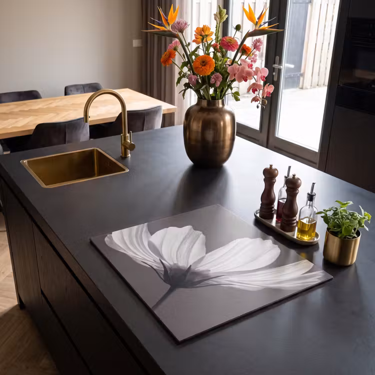 Induction hob protector - Flower - Minimalist - Black - White — 2