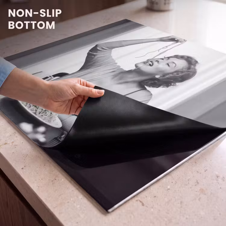 Induction hob protector - Woman - Spaghetti - Black - White — 5