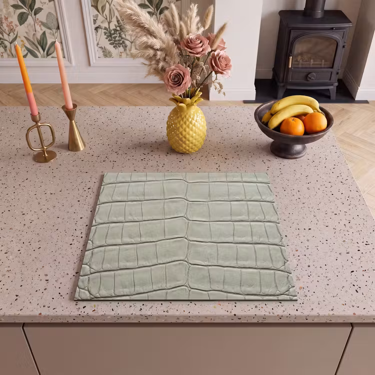 Induction hob cover - Crocodile leather - Scales - Green — 3