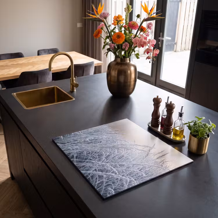 Induction hob cover - Mature - Grass - Crystals - Winter - Minimalist — 2