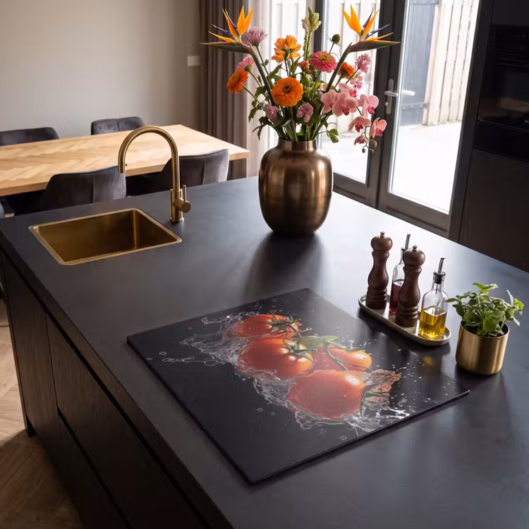 Induction hob cover - Tomatoes - Black - Water - Red - Vegetable — 2