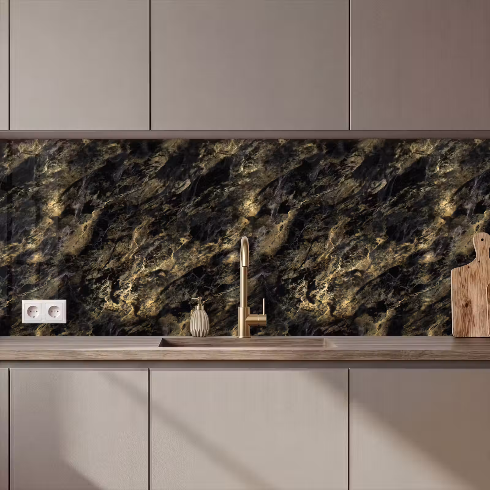 Kitchen splashback - Marble - Black - Gold — 1
