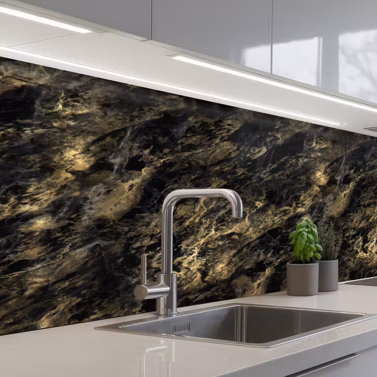 Kitchen splashback - Marble - Black - Gold — 2