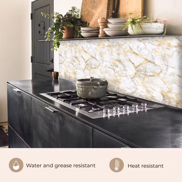 Kitchen splashback - Marble - White - Expressive - Gold accents — 5