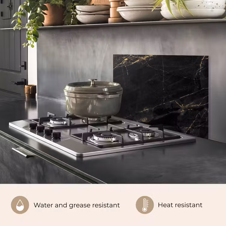 Kitchen splashback for hob - Whispers of Gold — 2