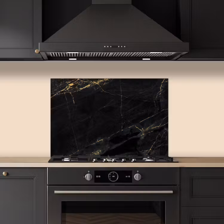 Kitchen splashback for hob - Whispers of Gold — 5