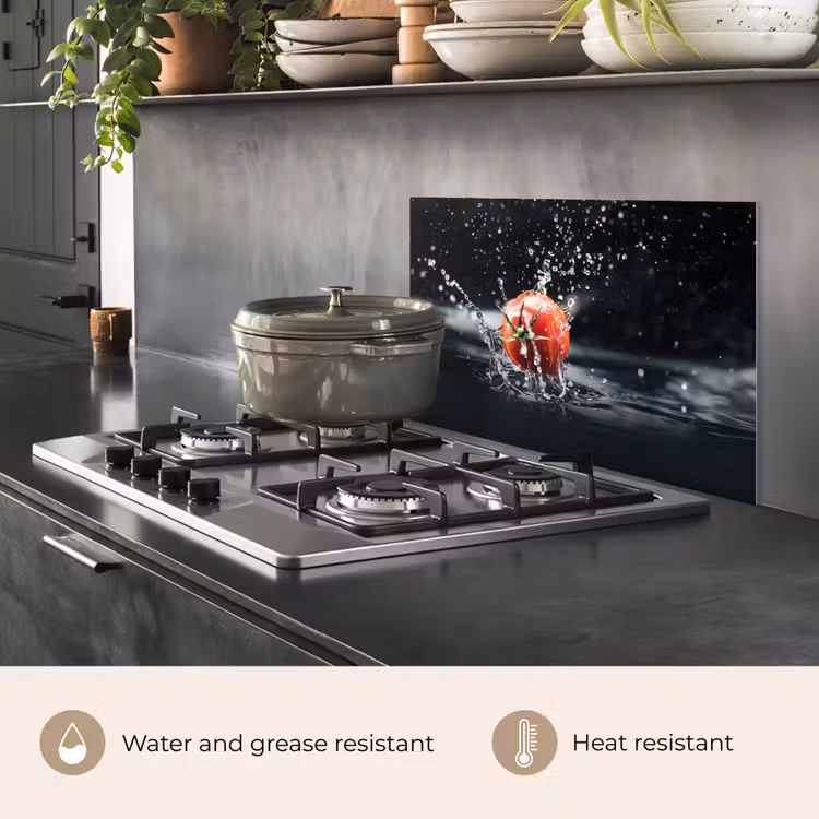 Kitchen splashback for hob - Tomato Symphony in Water — 2