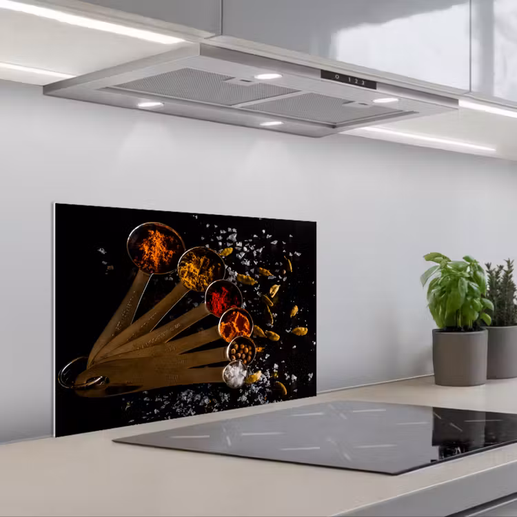 Kitchen splashback for hob - Herbs - Spoons - Salt - Spices - Black — 1