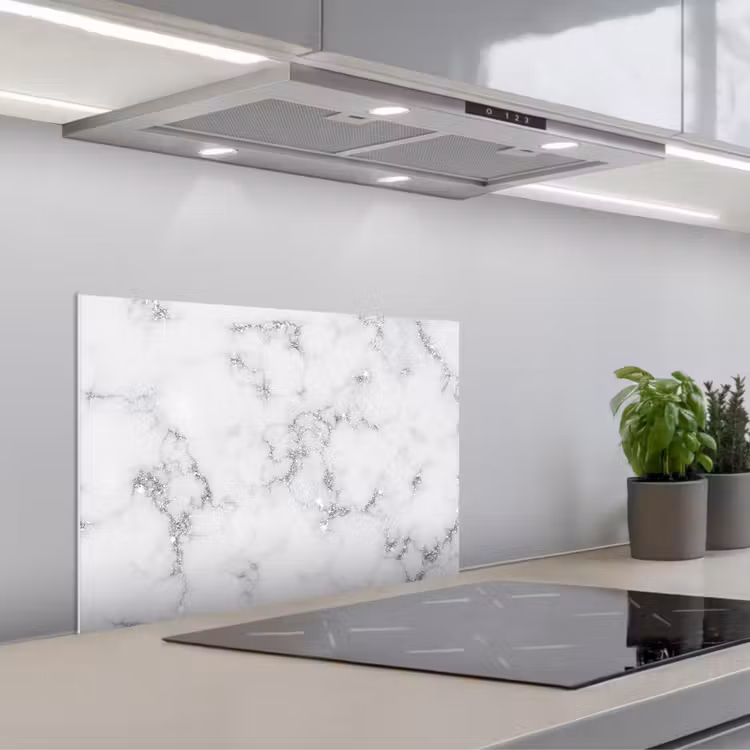 Kitchen splashback for hob - Marble - White - Silver - Glitter - Marble look - Chic — 1