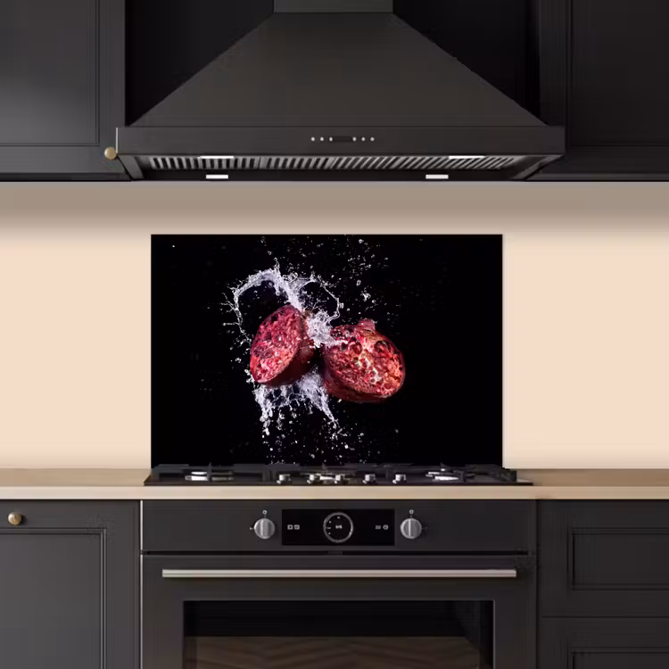 Kitchen splashback for hob - Pomegranate - Fruit - Water - Black - Purple — 5