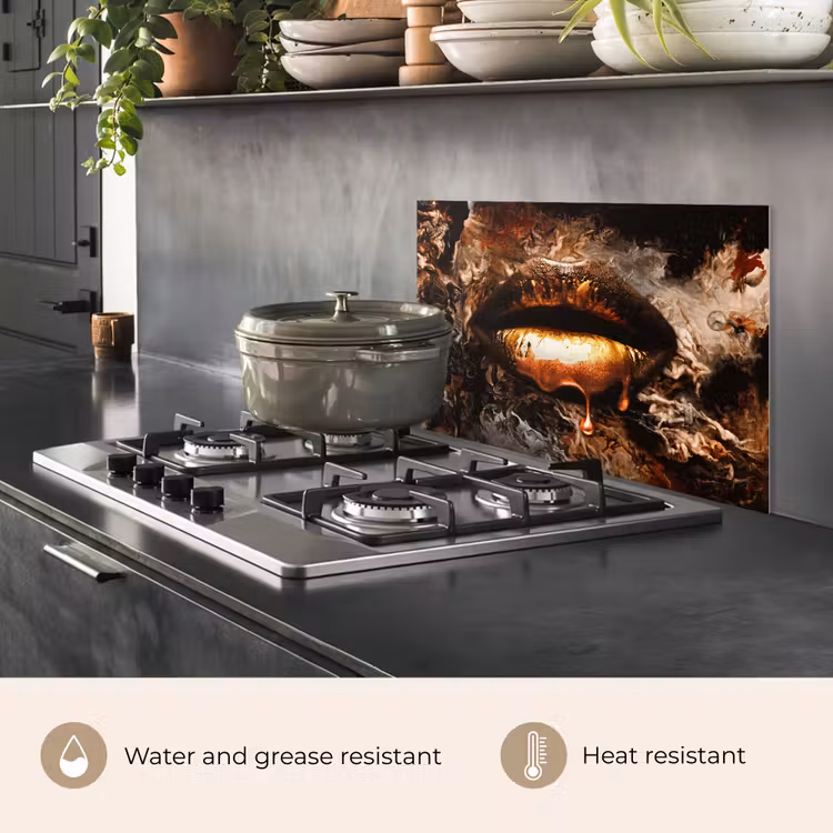 Kitchen splashback for hob - Gold - Lips - Art - Gold - Luxury - Abstract — 2