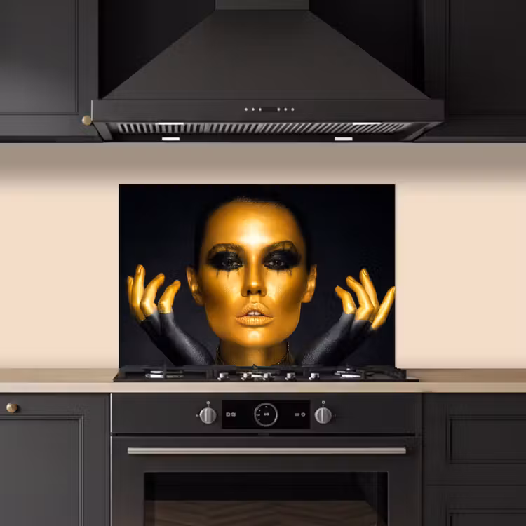 Kitchen splashback for hob - Woman - Portrait - Gold - Luxury - Black — 5