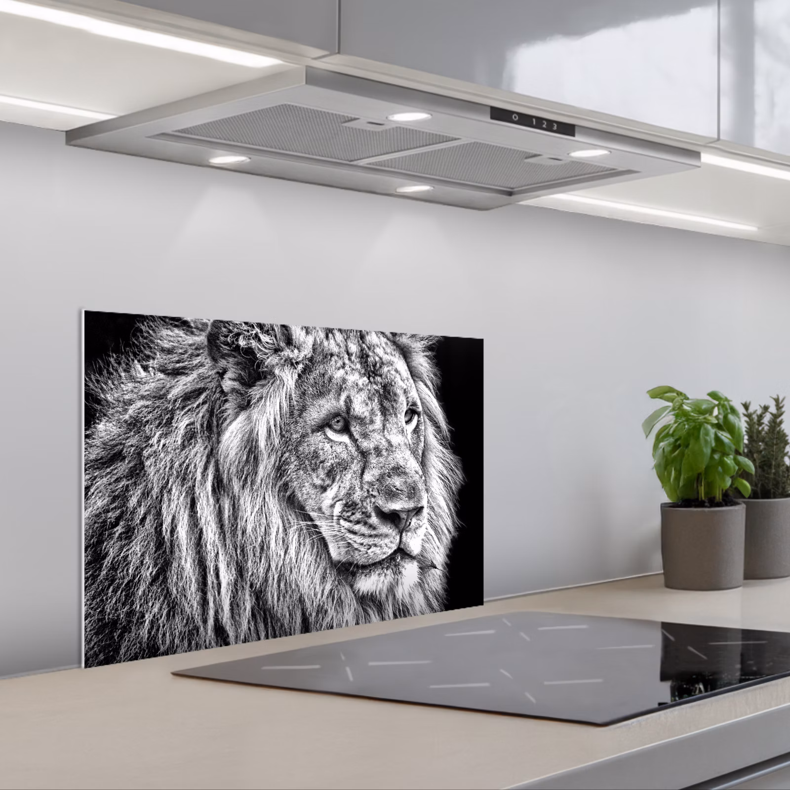 Kitchen splashback for hob - Portrait - Lion - Black and white — 1